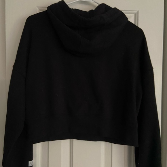 Cropped Hoodie - Picture 3 of 3